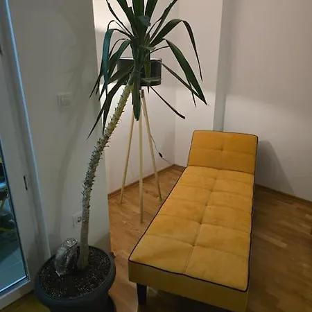 Na Gosti Apartment